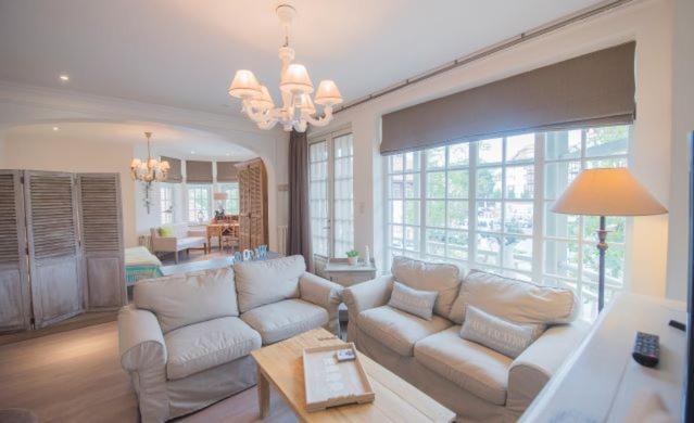 דה האן Appartementen Villa La Palette מראה חיצוני תמונה